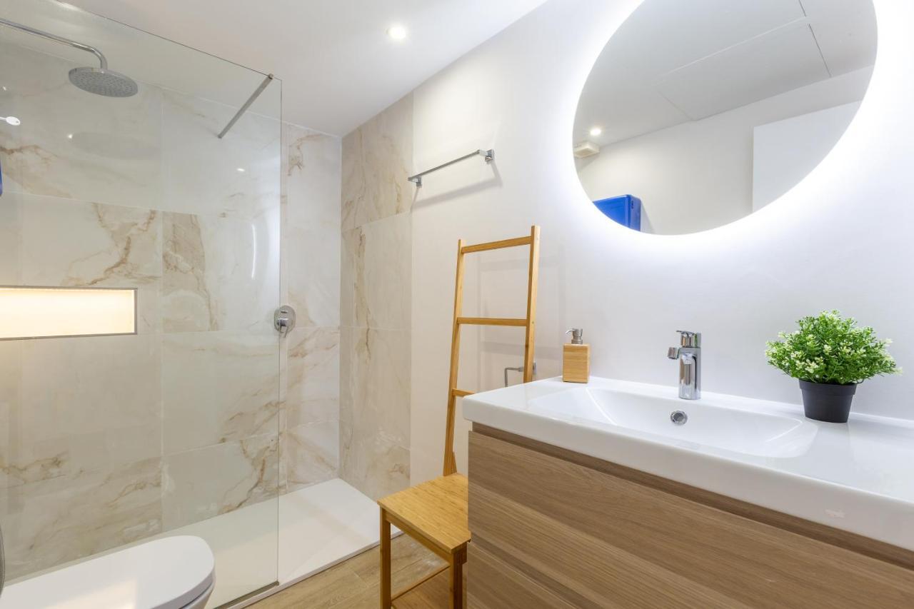 Apartamento Junto Al Faro .Marbella Centro.Vistas Mar Y El Puerto. Εξωτερικό φωτογραφία